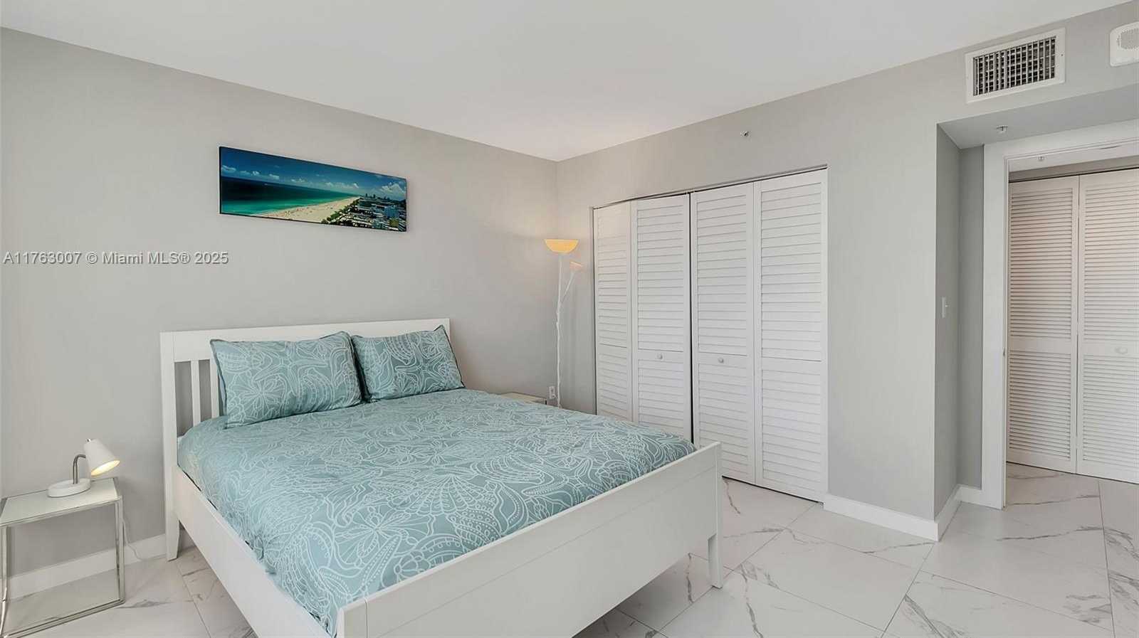 Small Image of 90 ALTON RD #1405, Miami Beach Number 14