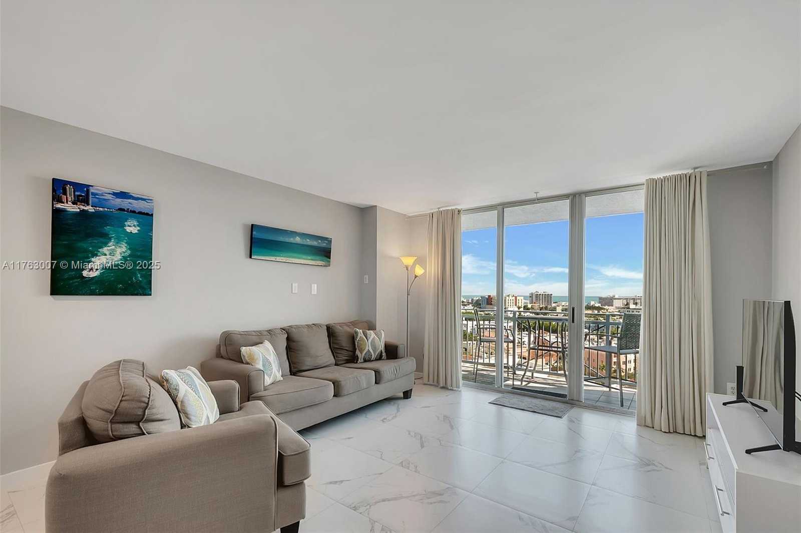 Small Image of 90 ALTON RD #1405, Miami Beach Number 2