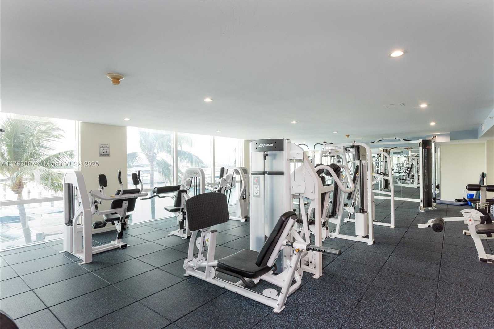 Small Image of 90 ALTON RD #1405, Miami Beach Number 25