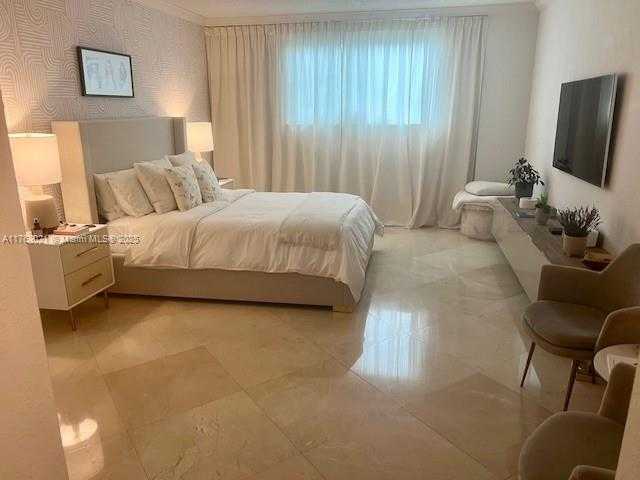 Small Image of 19380 #304, Sunny Isles Beach Number 15