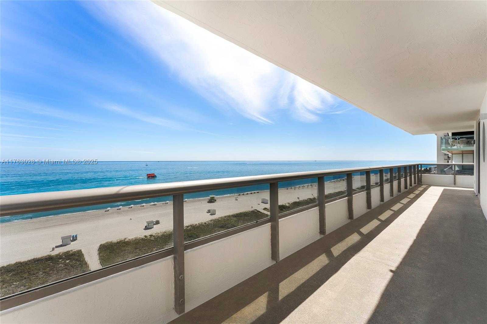 Small Image of 5801 COLLINS AVE #1200, Miami Beach Number 23