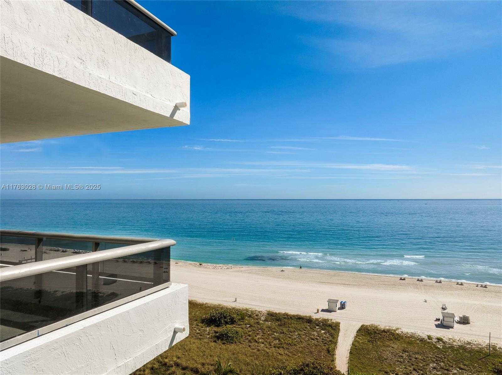 Small Image of 5801 COLLINS AVE #1200, Miami Beach Number 27
