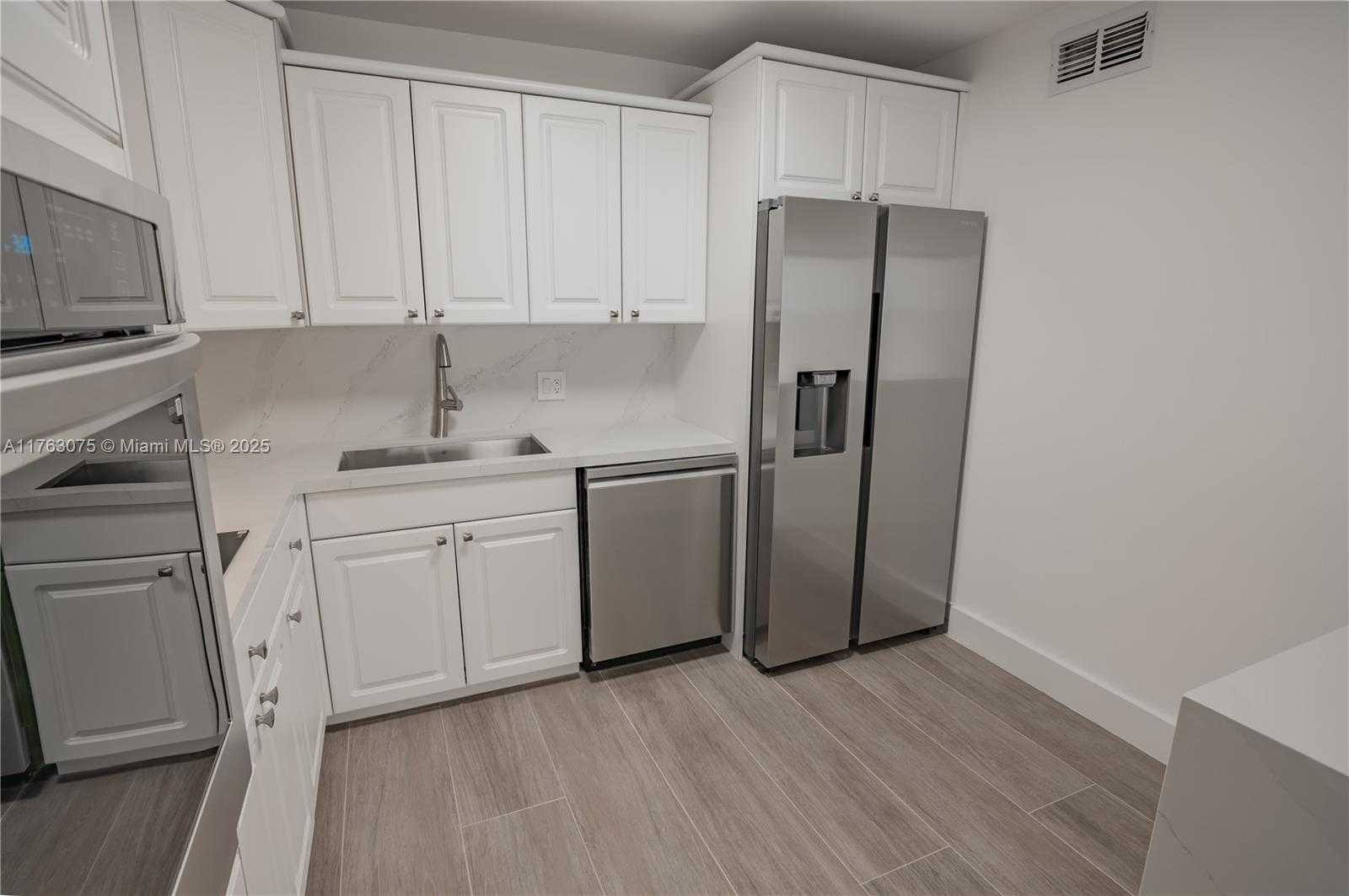 Small Image of 2201 SOUTH OCEAN DR #1106, Hollywood Number 12
