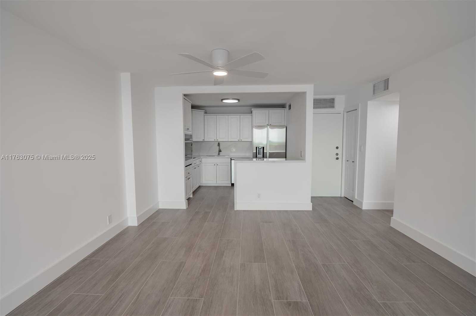 Small Image of 2201 SOUTH OCEAN DR #1106, Hollywood Number 17