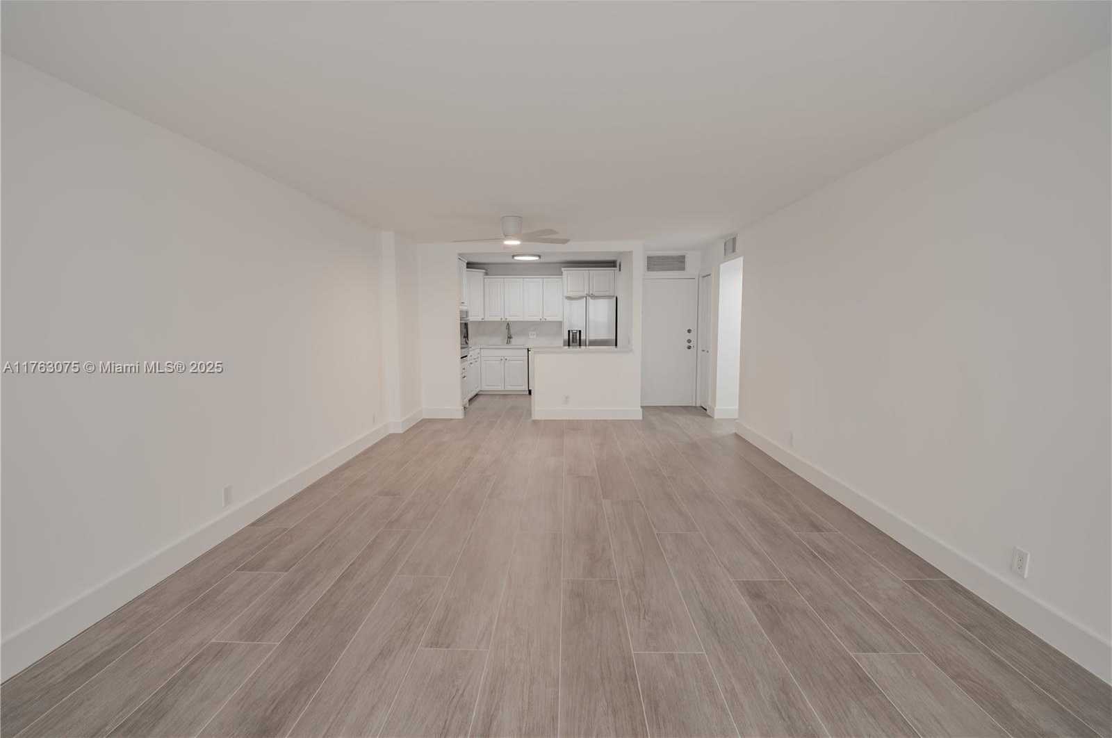 Small Image of 2201 SOUTH OCEAN DR #1106, Hollywood Number 23