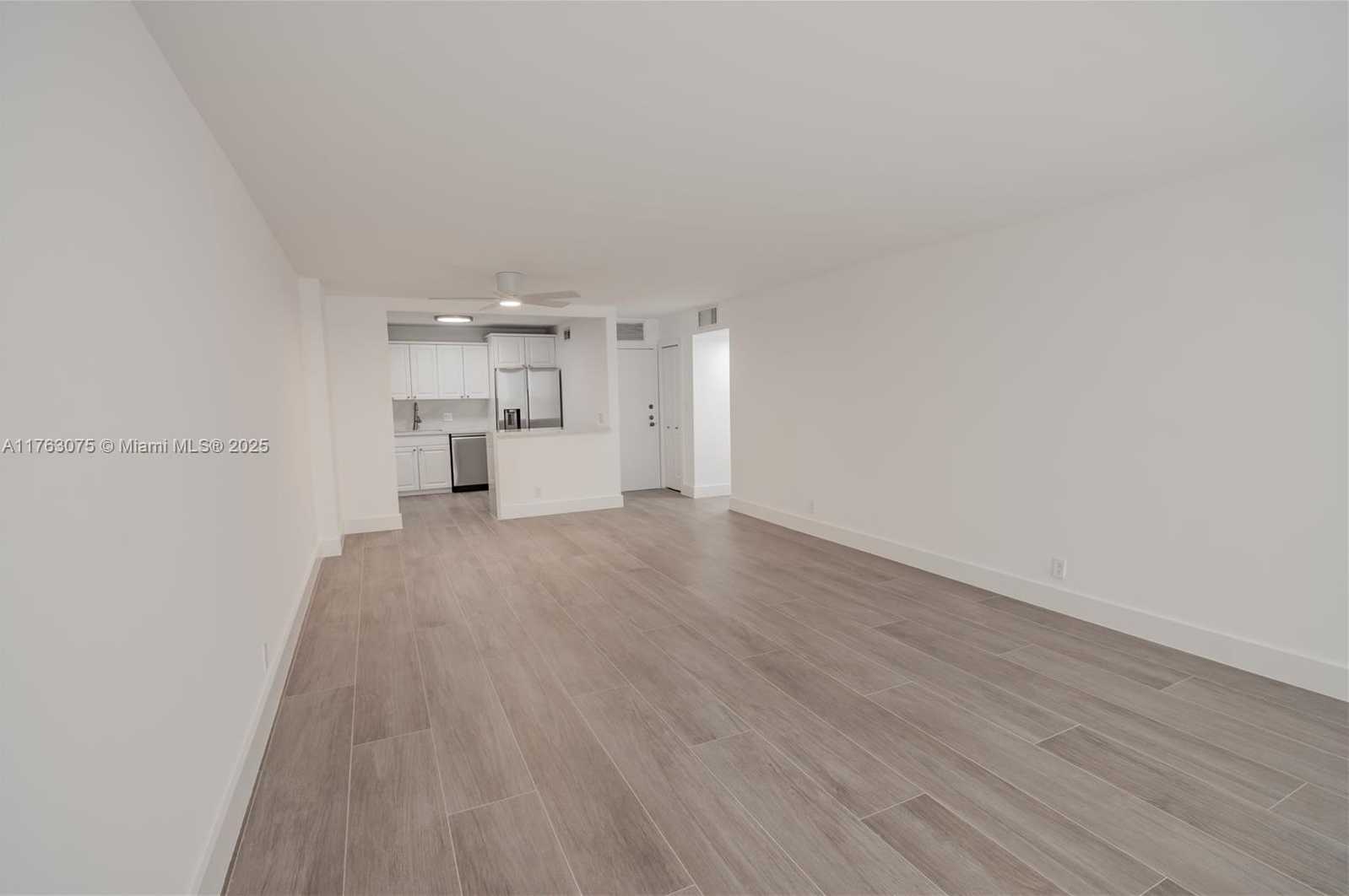 Small Image of 2201 SOUTH OCEAN DR #1106, Hollywood Number 24