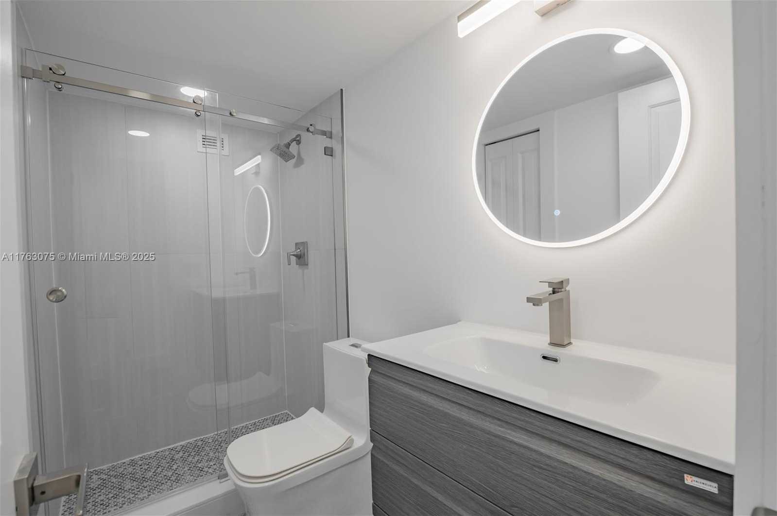 Small Image of 2201 SOUTH OCEAN DR #1106, Hollywood Number 36
