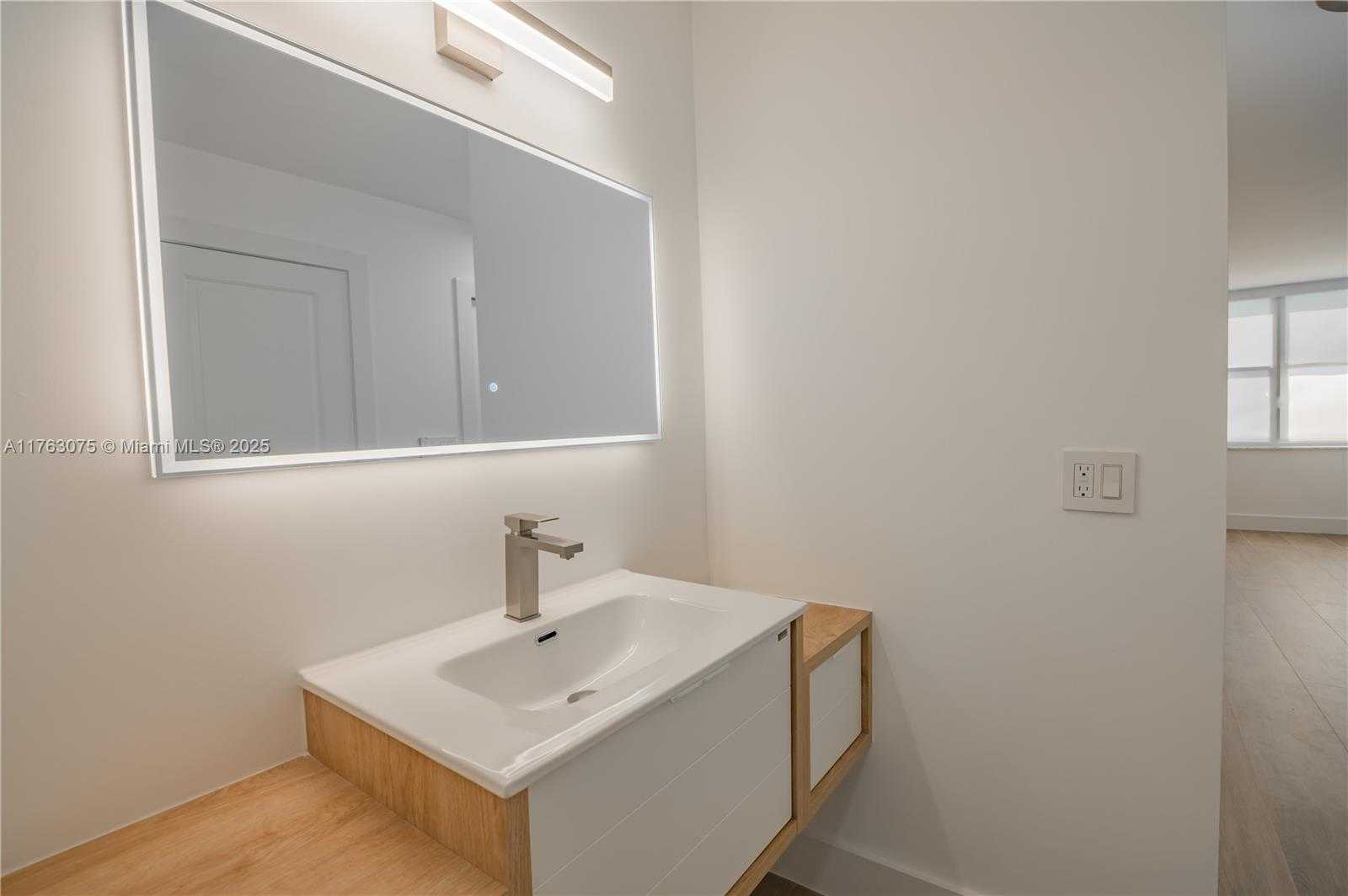 Small Image of 2201 SOUTH OCEAN DR #1106, Hollywood Number 40
