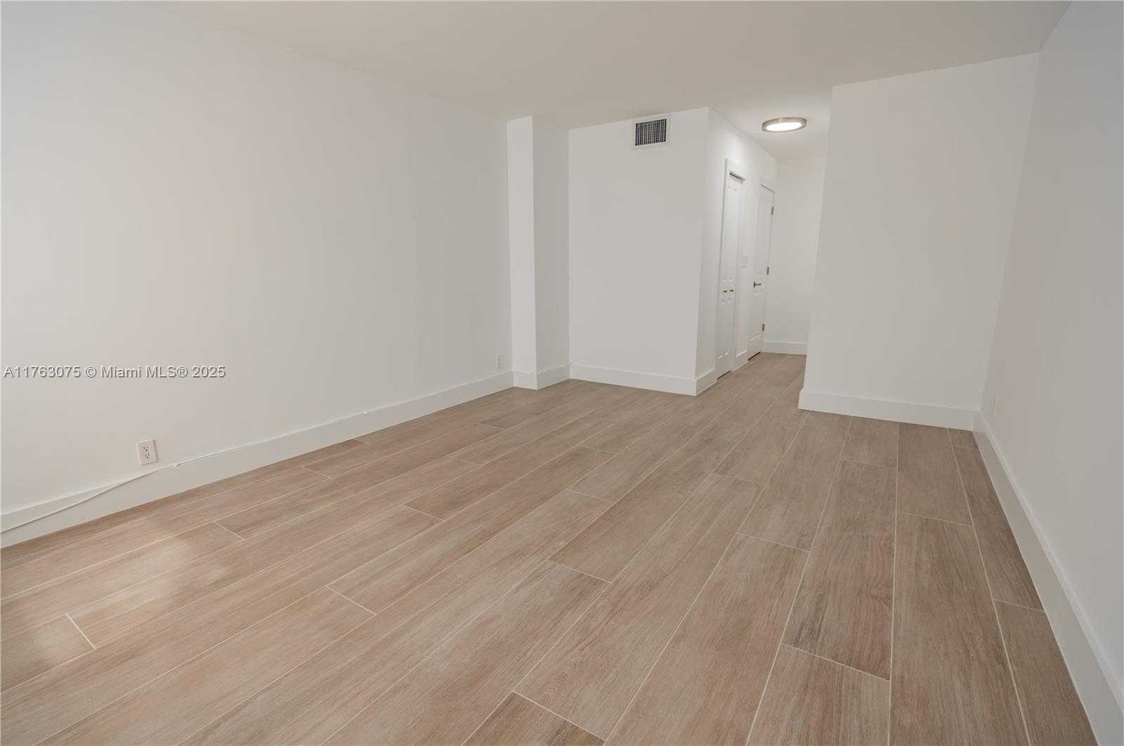 Small Image of 2201 SOUTH OCEAN DR #1106, Hollywood Number 44