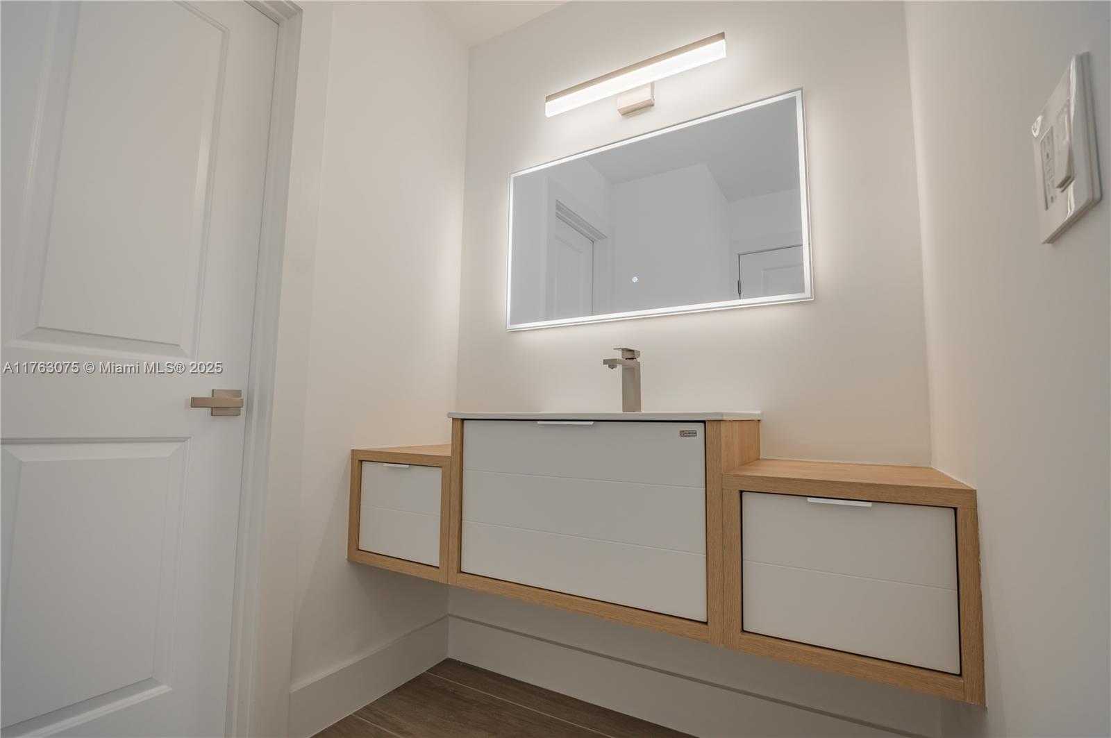 Small Image of 2201 SOUTH OCEAN DR #1106, Hollywood Number 47