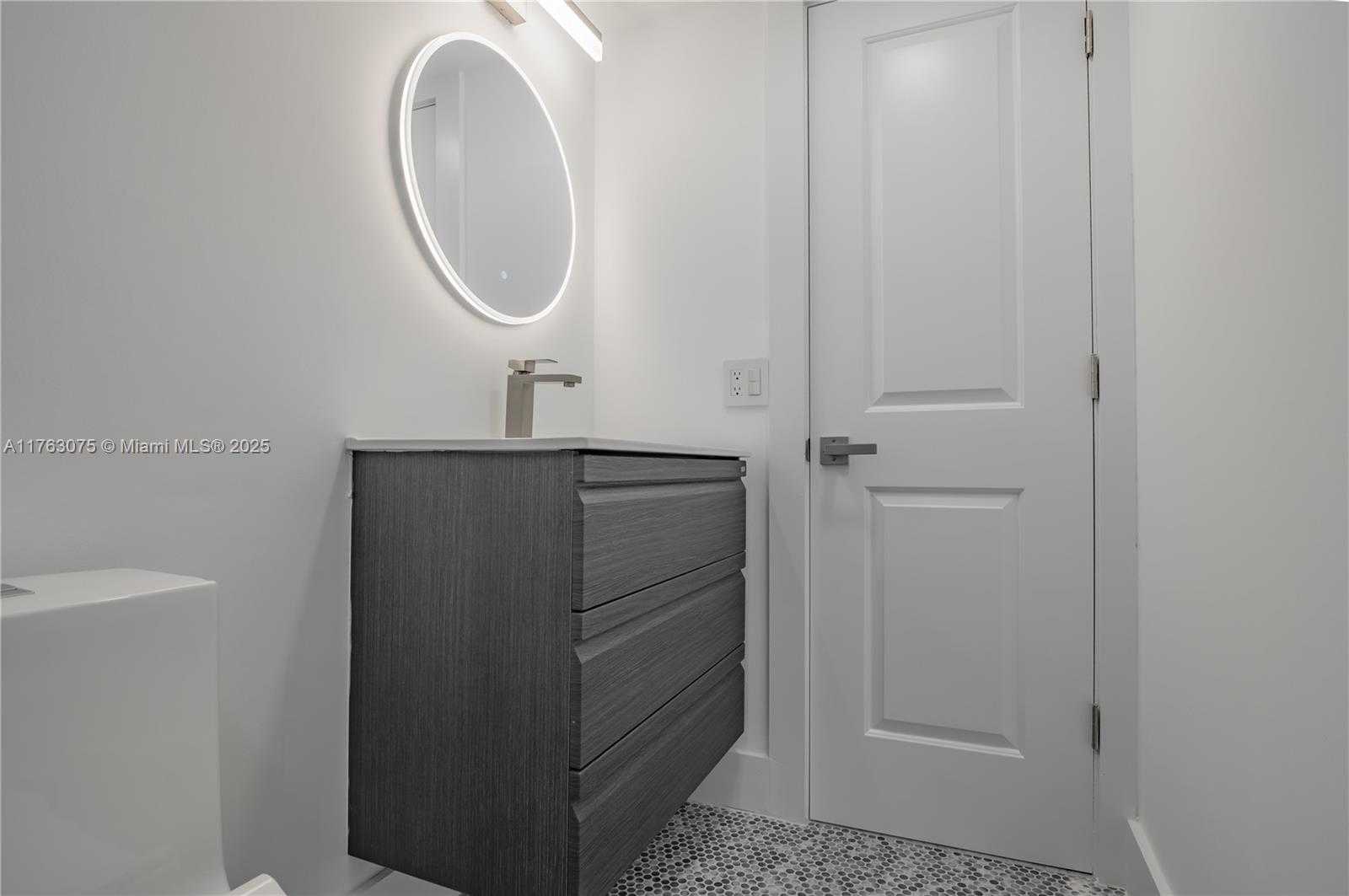 Small Image of 2201 SOUTH OCEAN DR #1106, Hollywood Number 49