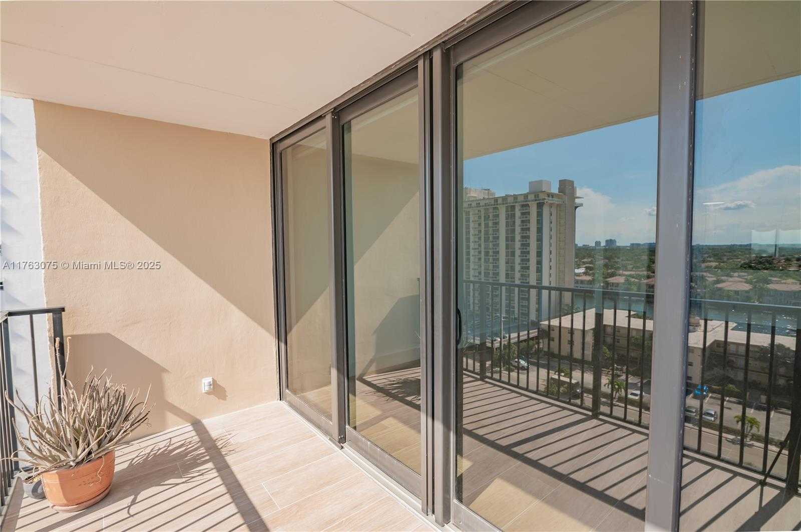 Small Image of 2201 SOUTH OCEAN DR #1106, Hollywood Number 64