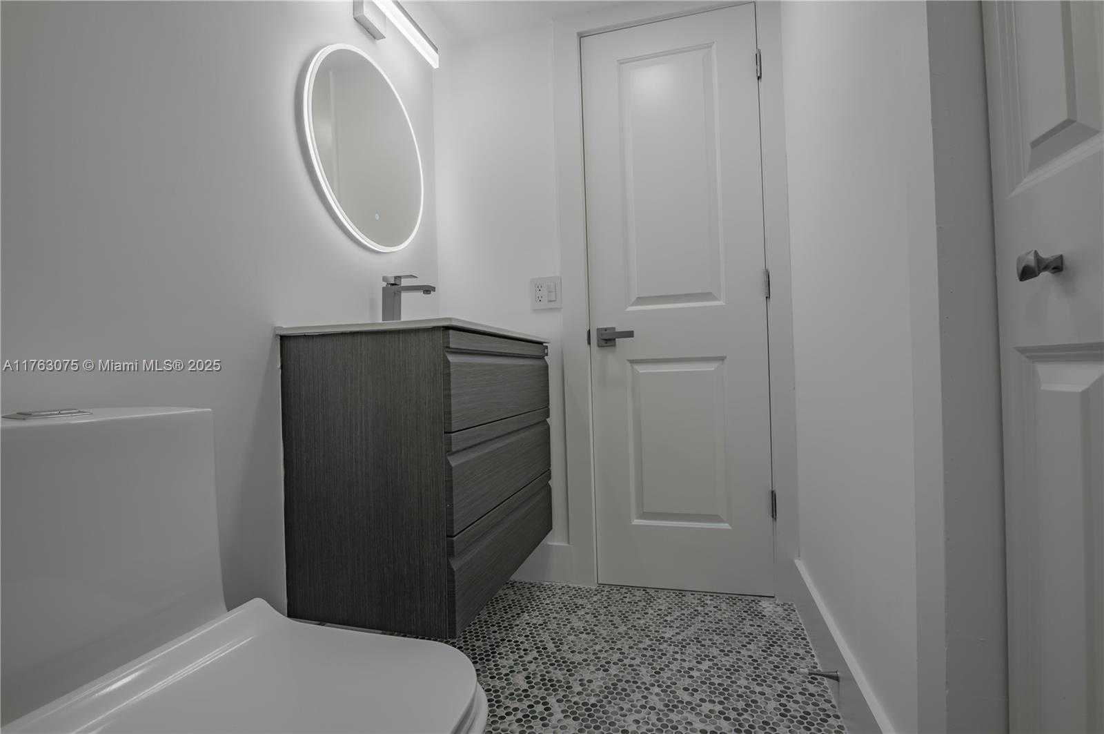 Small Image of 2201 SOUTH OCEAN DR #1106, Hollywood Number 68
