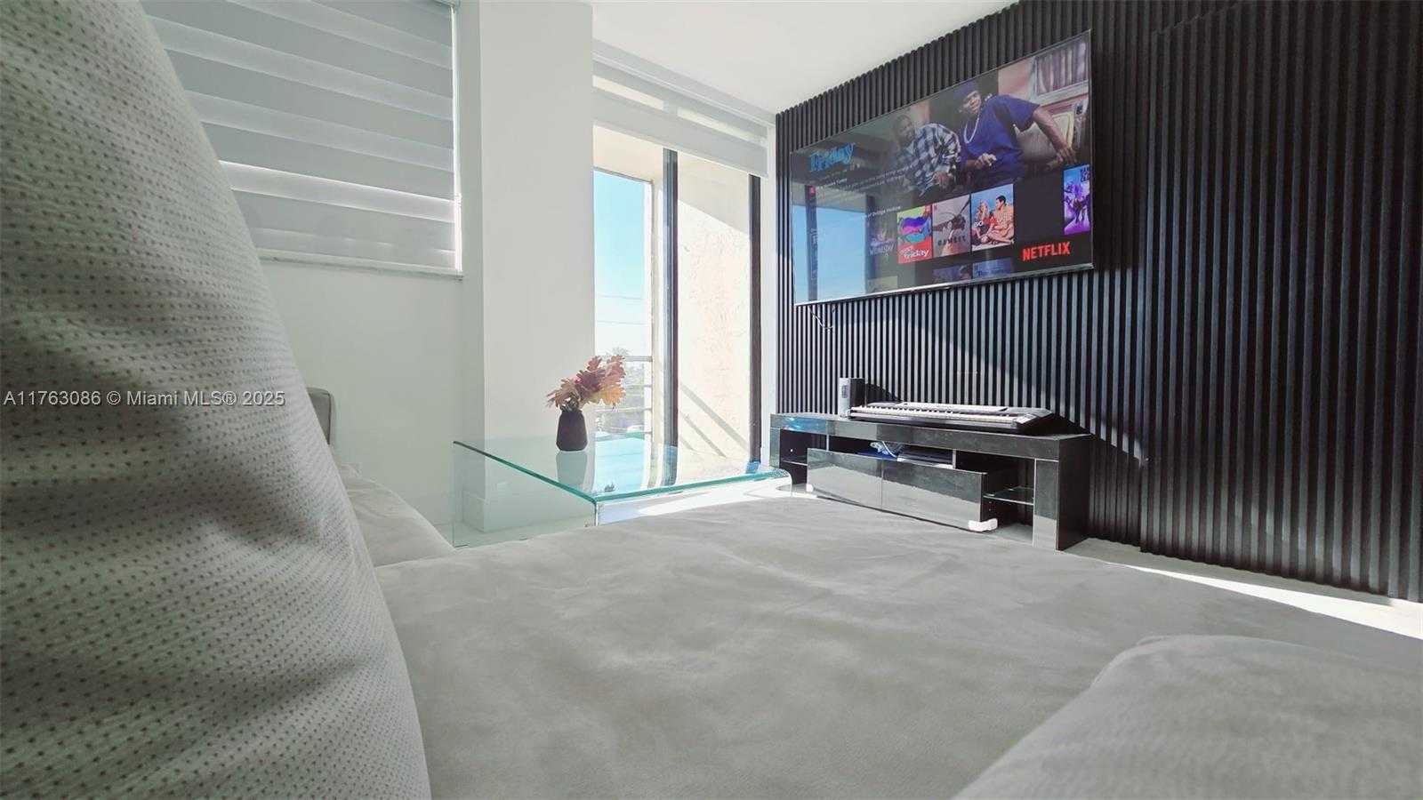 Small Image of 2821 NORTH MIAMI BEACH BLVD #4F, North Miami Beach Number 20