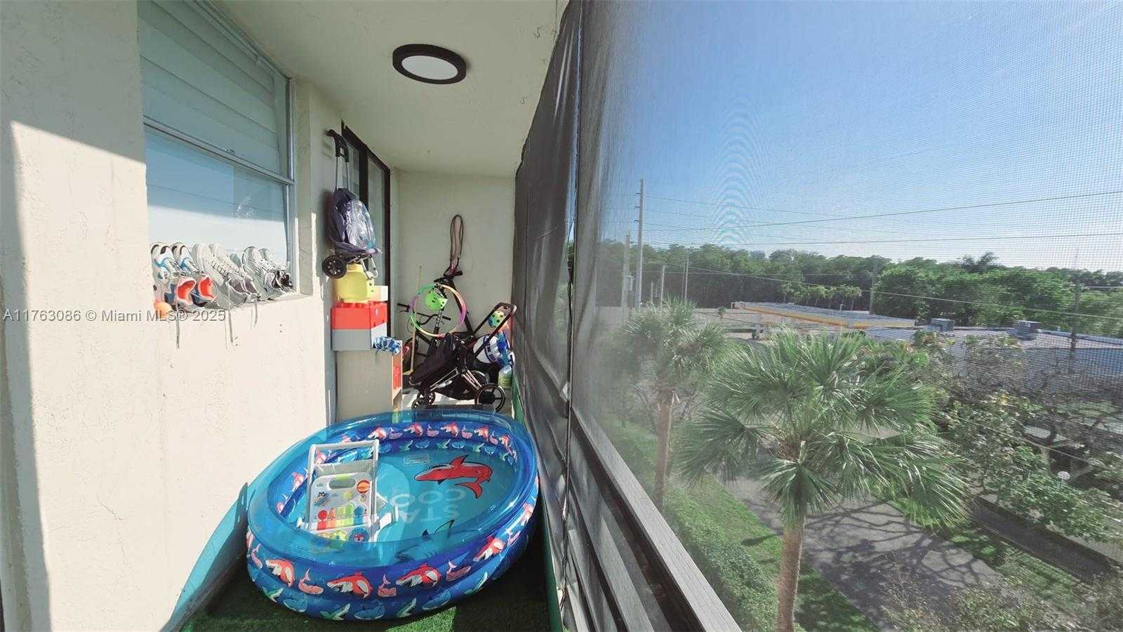 Small Image of 2821 NORTH MIAMI BEACH BLVD #4F, North Miami Beach Number 22