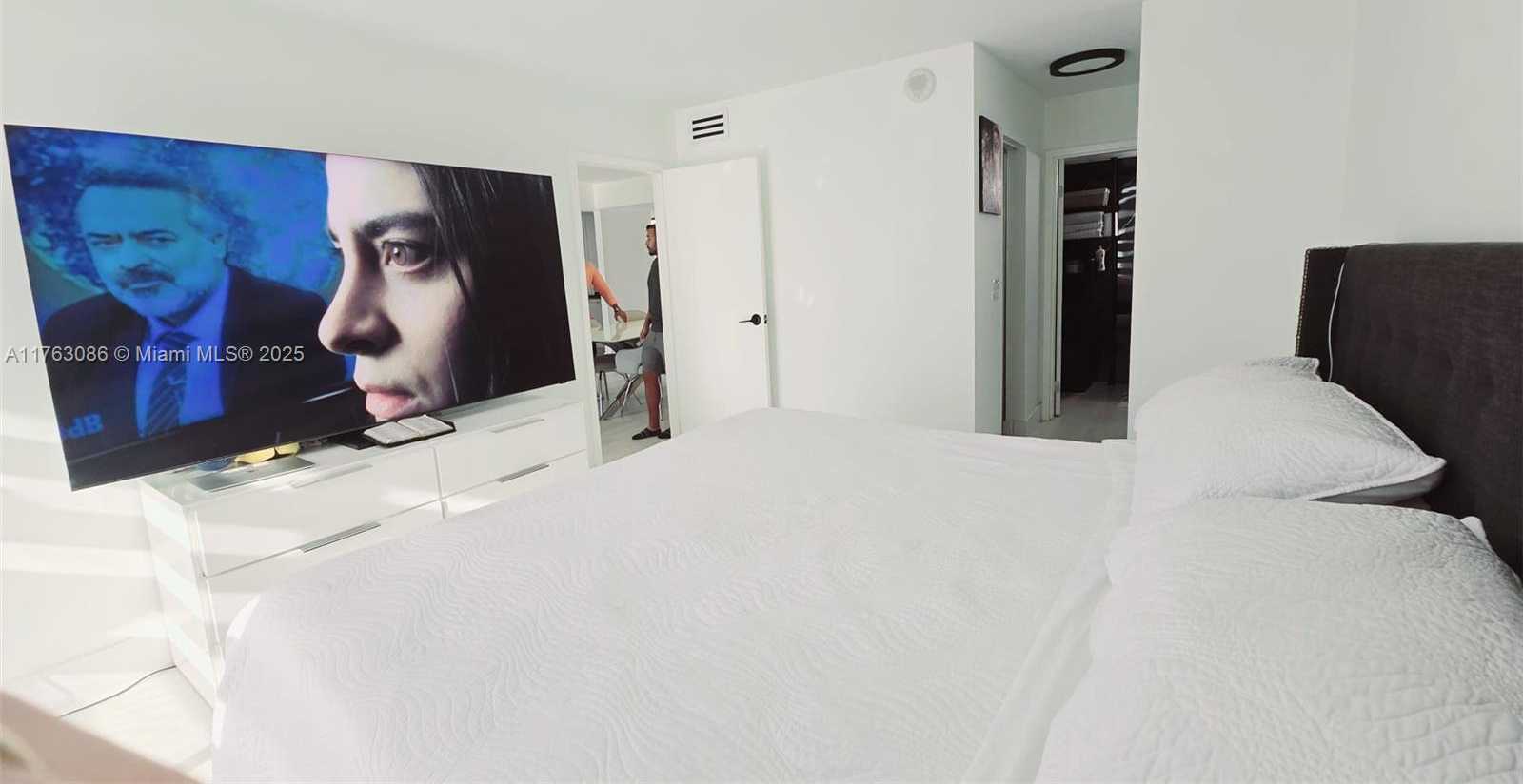 Small Image of 2821 NORTH MIAMI BEACH BLVD #4F, North Miami Beach Number 28
