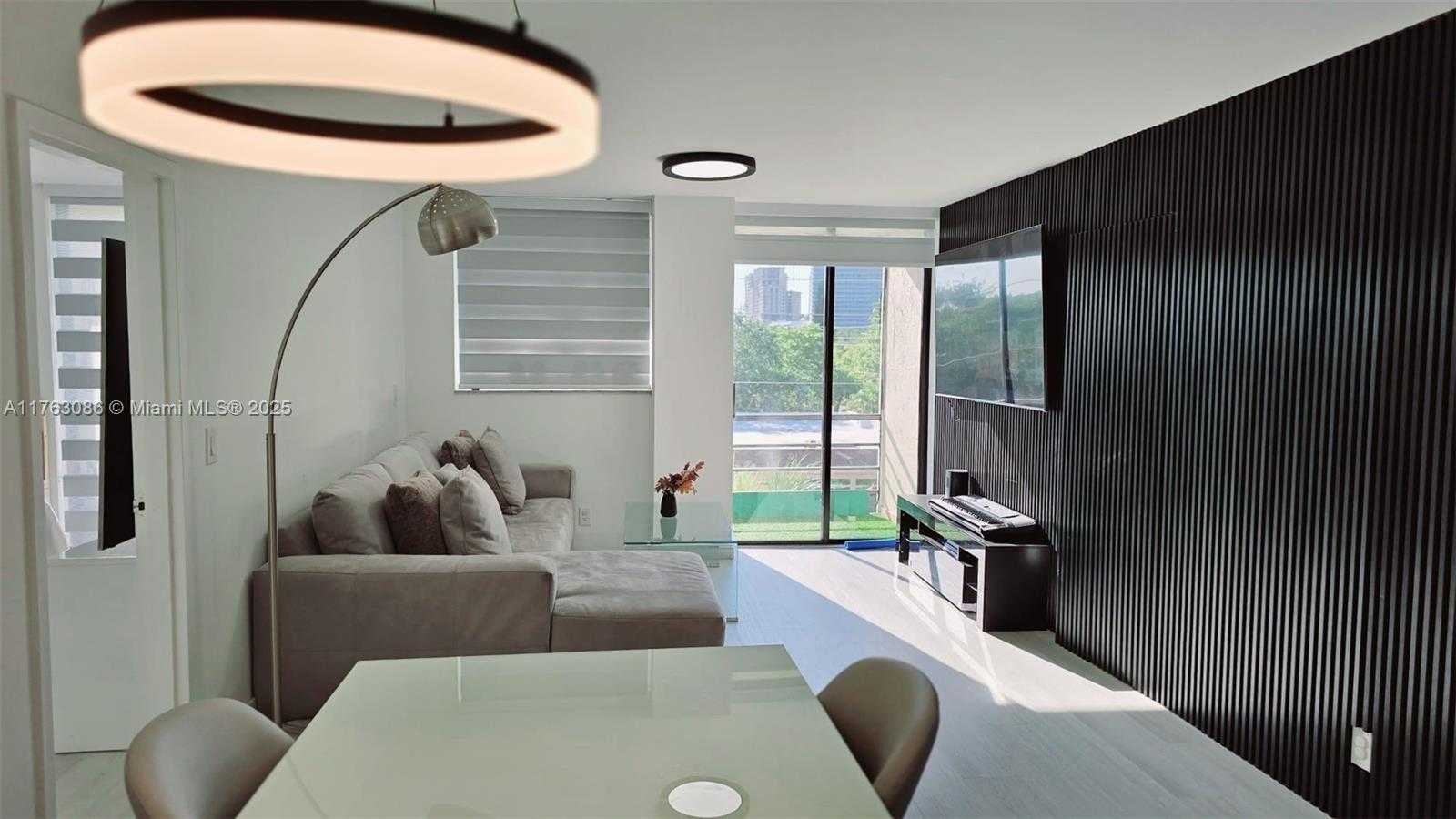 Small Image of 2821 NORTH MIAMI BEACH BLVD #4F, North Miami Beach Number 38