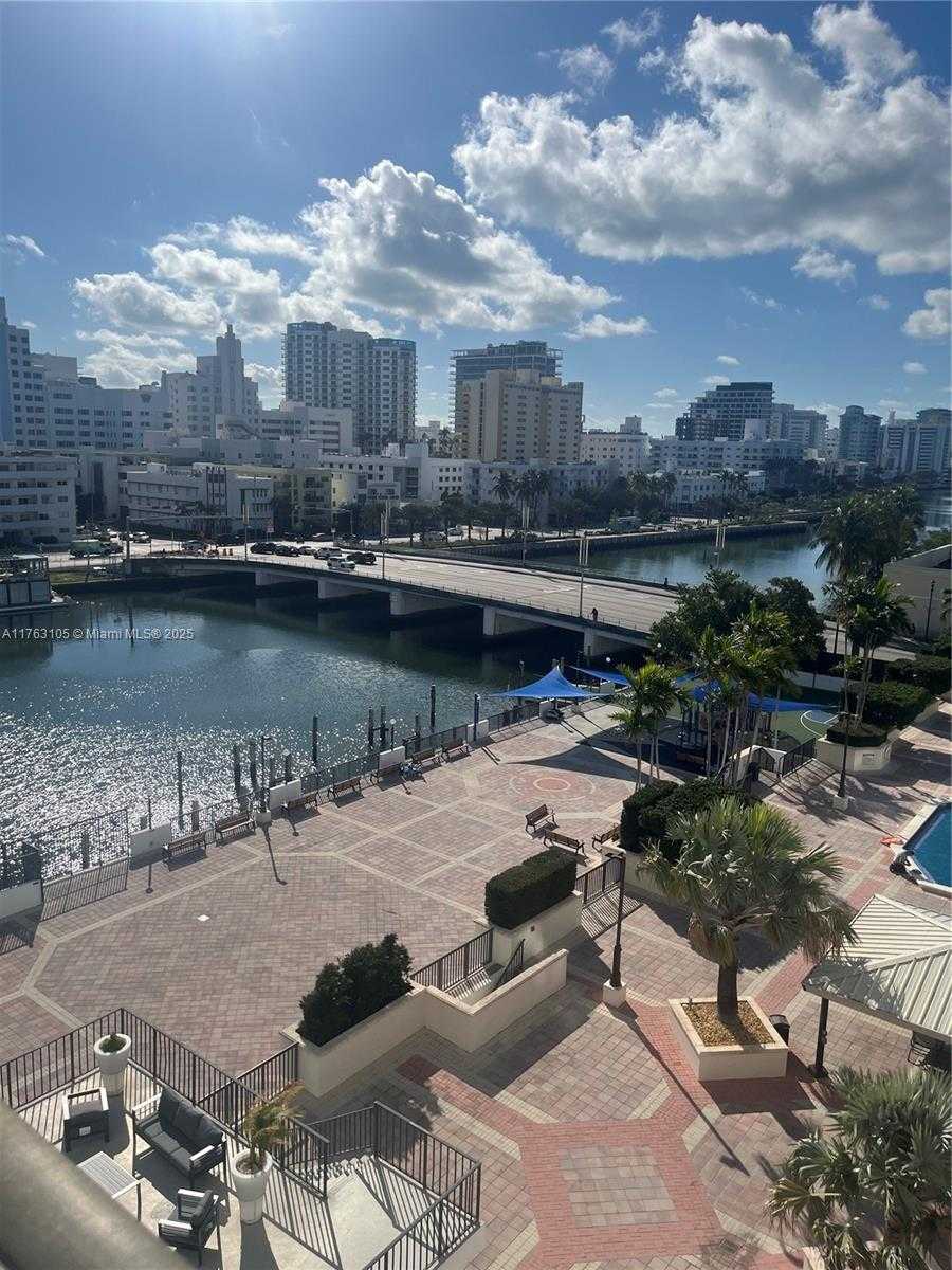 Small Image of 4101 PINE TREE DR #616, Miami Beach Number 2