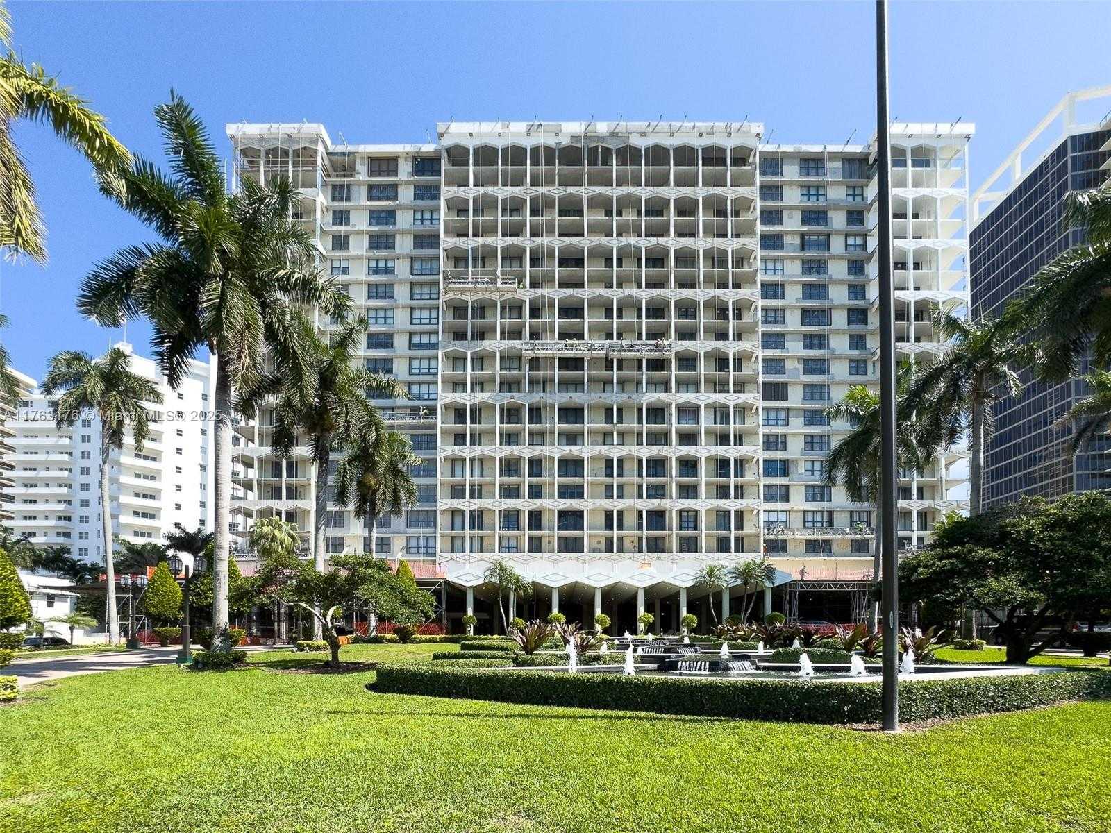 Small Image of 9801 COLLINS AVE #5M, Bal Harbour Number 16