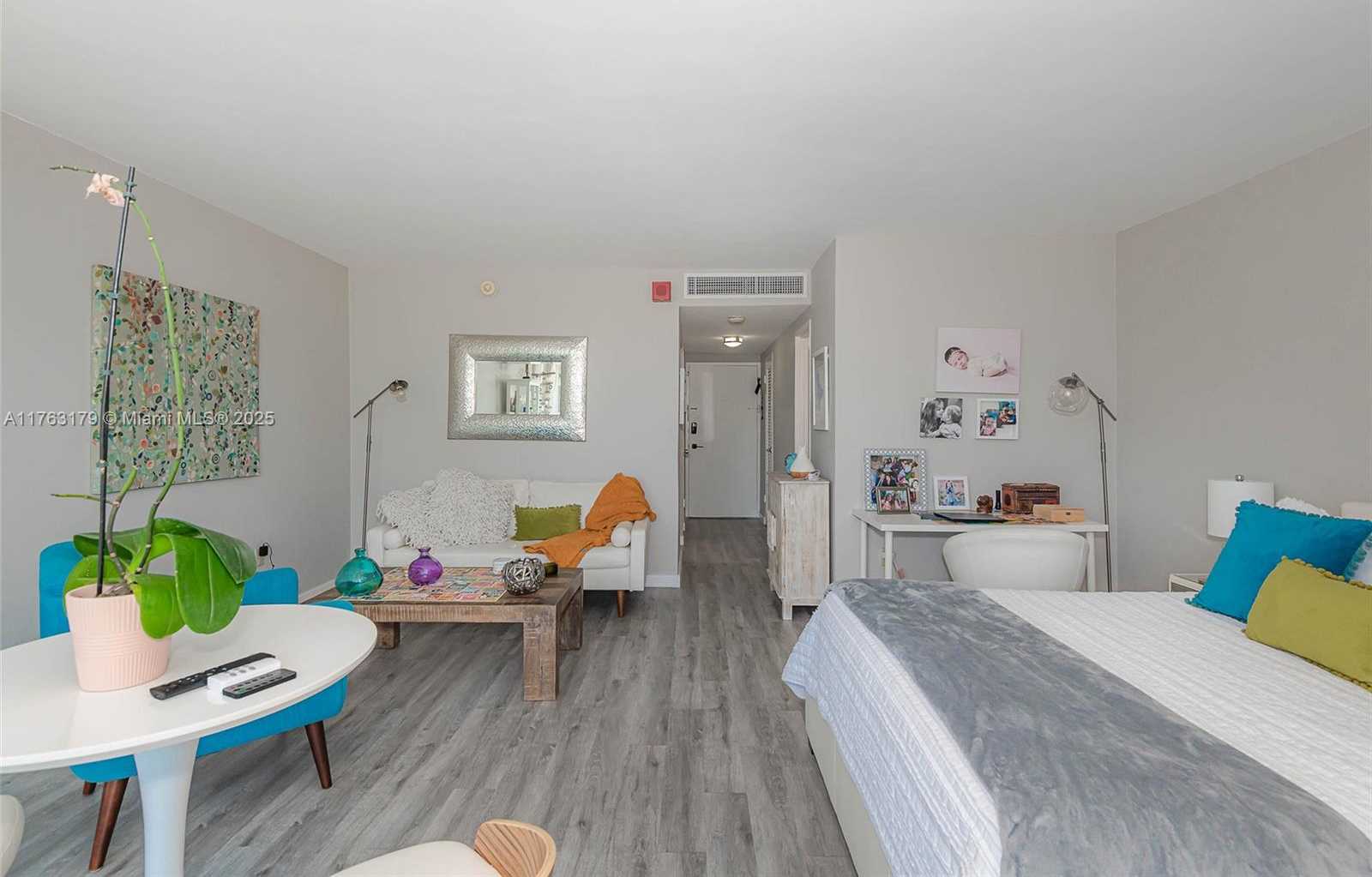 Small Image of 1865 79TH ST CSWY #3L, North Bay Village Number 12