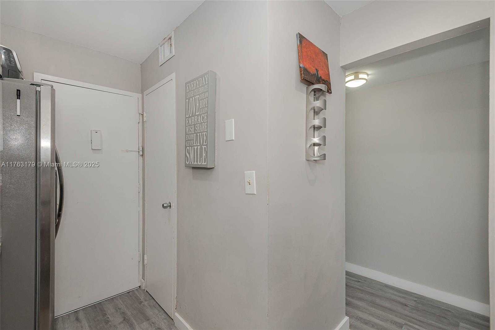 Small Image of 1865 79TH ST CSWY #3L, North Bay Village Number 18