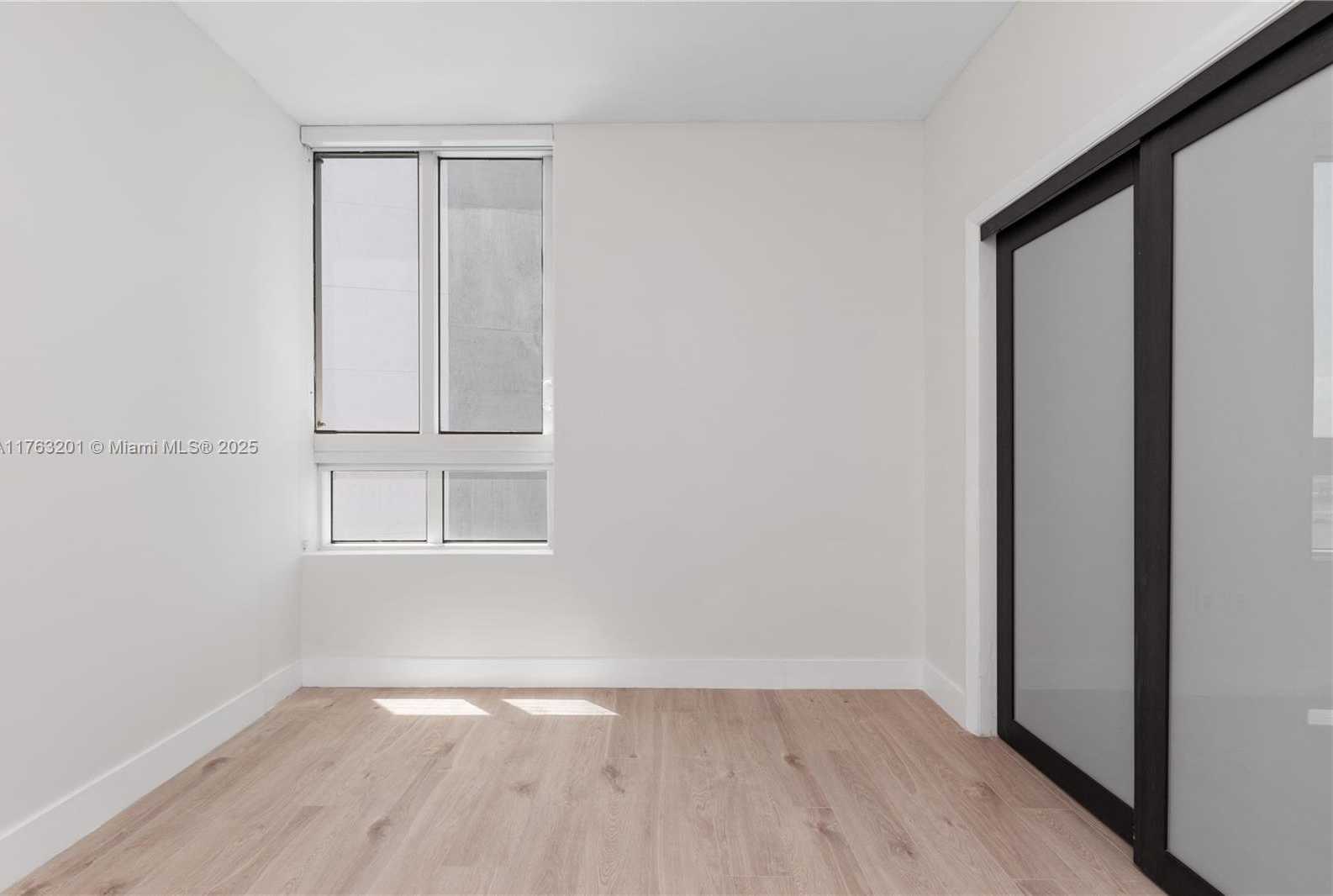 Small Image of 1900 NORTH BAYSHORE DR #1503, Miami Number 20