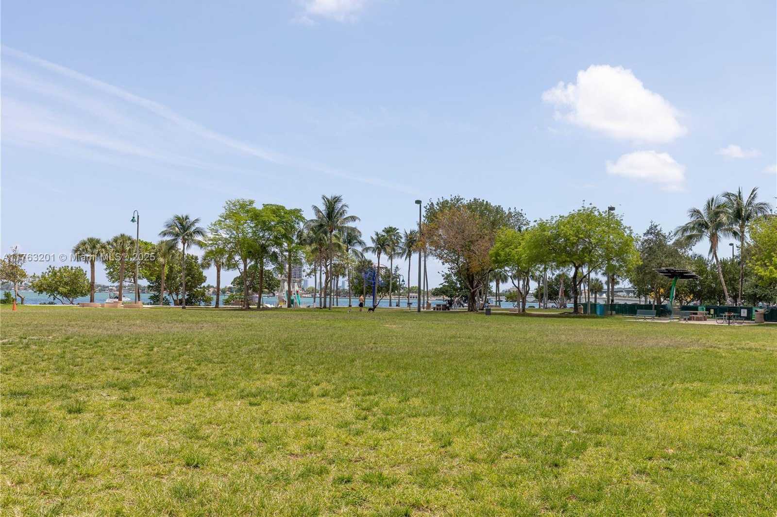 Small Image of 1900 NORTH BAYSHORE DR #1503, Miami Number 37