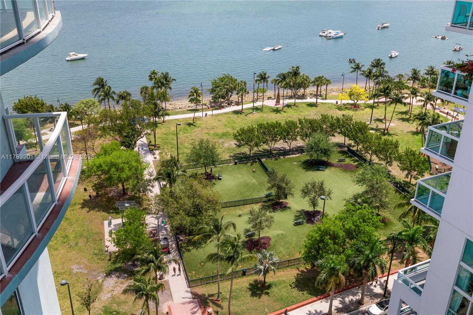 Small Image of 1900 NORTH BAYSHORE DR #1503, Miami Number 5