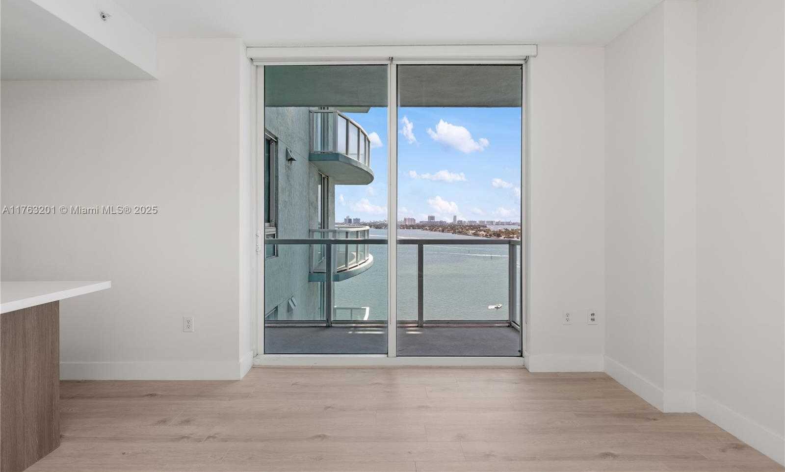 Small Image of 1900 NORTH BAYSHORE DR #1503, Miami Number 9
