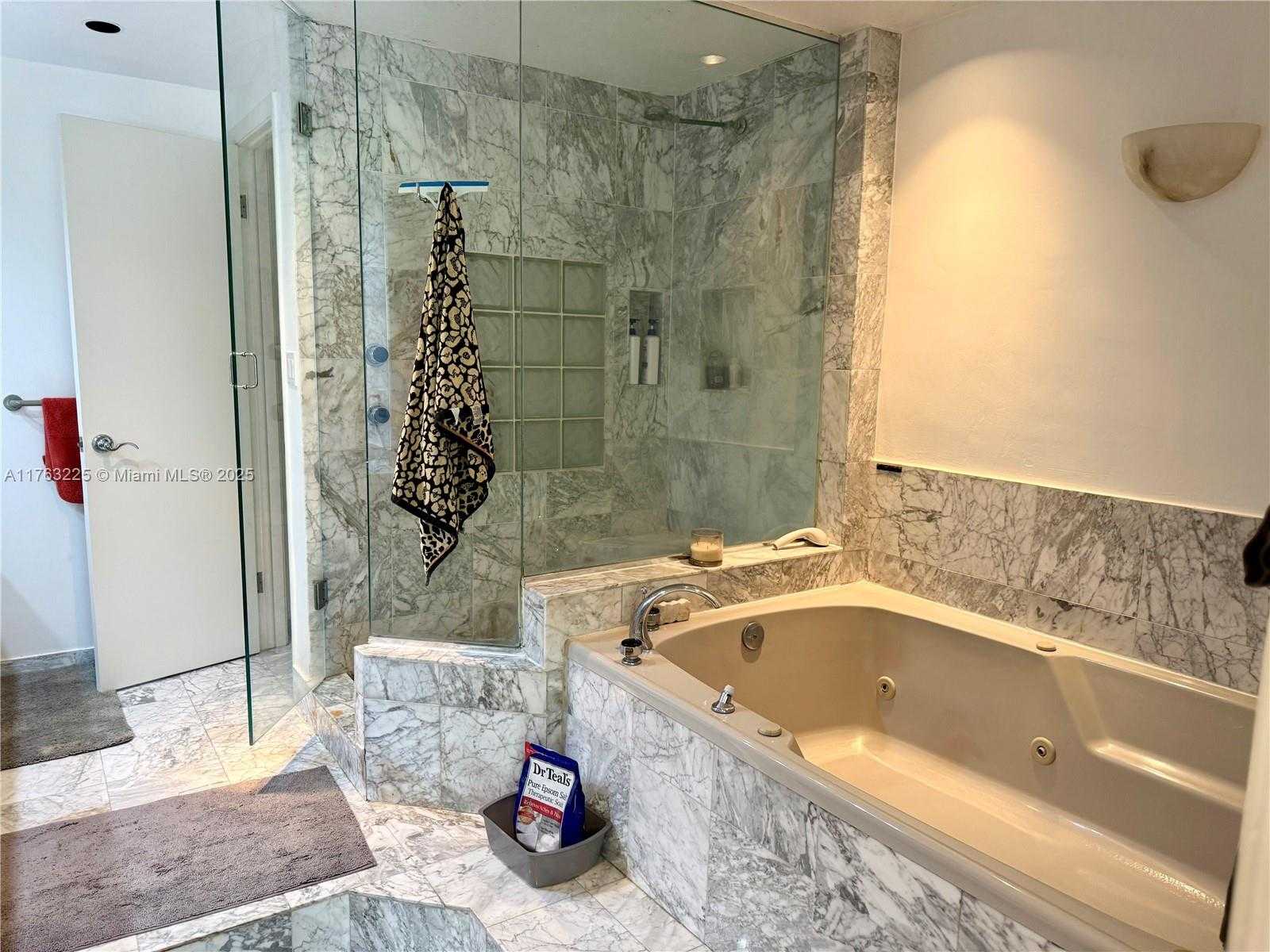 Small Image of 1424 NORTH EAST 105TH ST #D10, Miami Shores Number 19