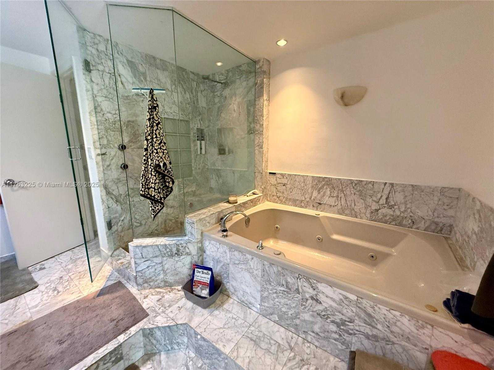 Small Image of 1424 NORTH EAST 105TH ST #D10, Miami Shores Number 21