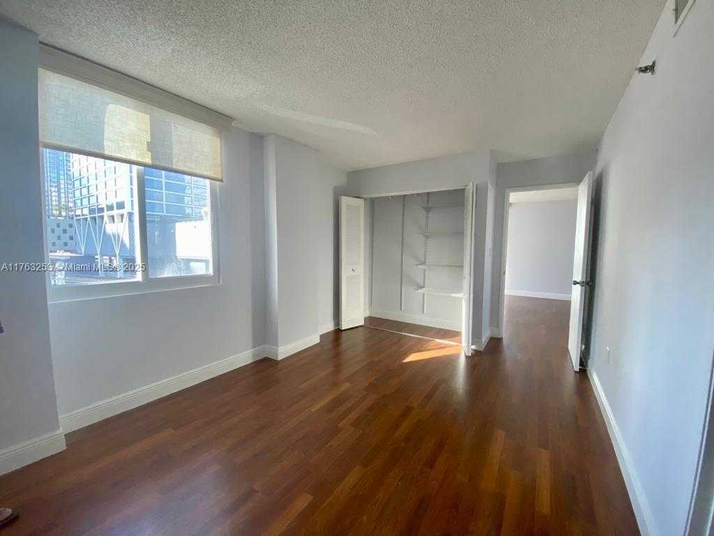 Small Image of 850 NORTH MIAMI AVE #W-1004, Miami Number 4