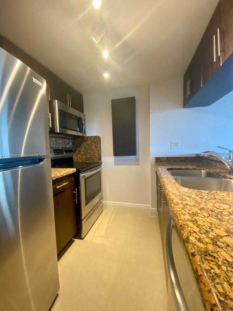 Small Image of 850 NORTH MIAMI AVE #W-1004, Miami Number 8