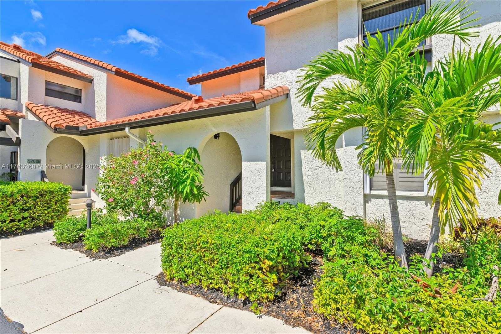 Small Image of 5762 FOX HOLLOW DR #C, Boca Raton Number 11