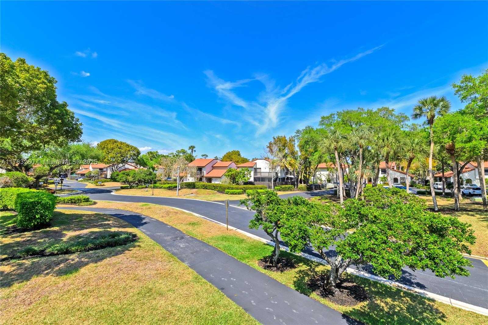 Small Image of 5762 FOX HOLLOW DR #C, Boca Raton Number 35
