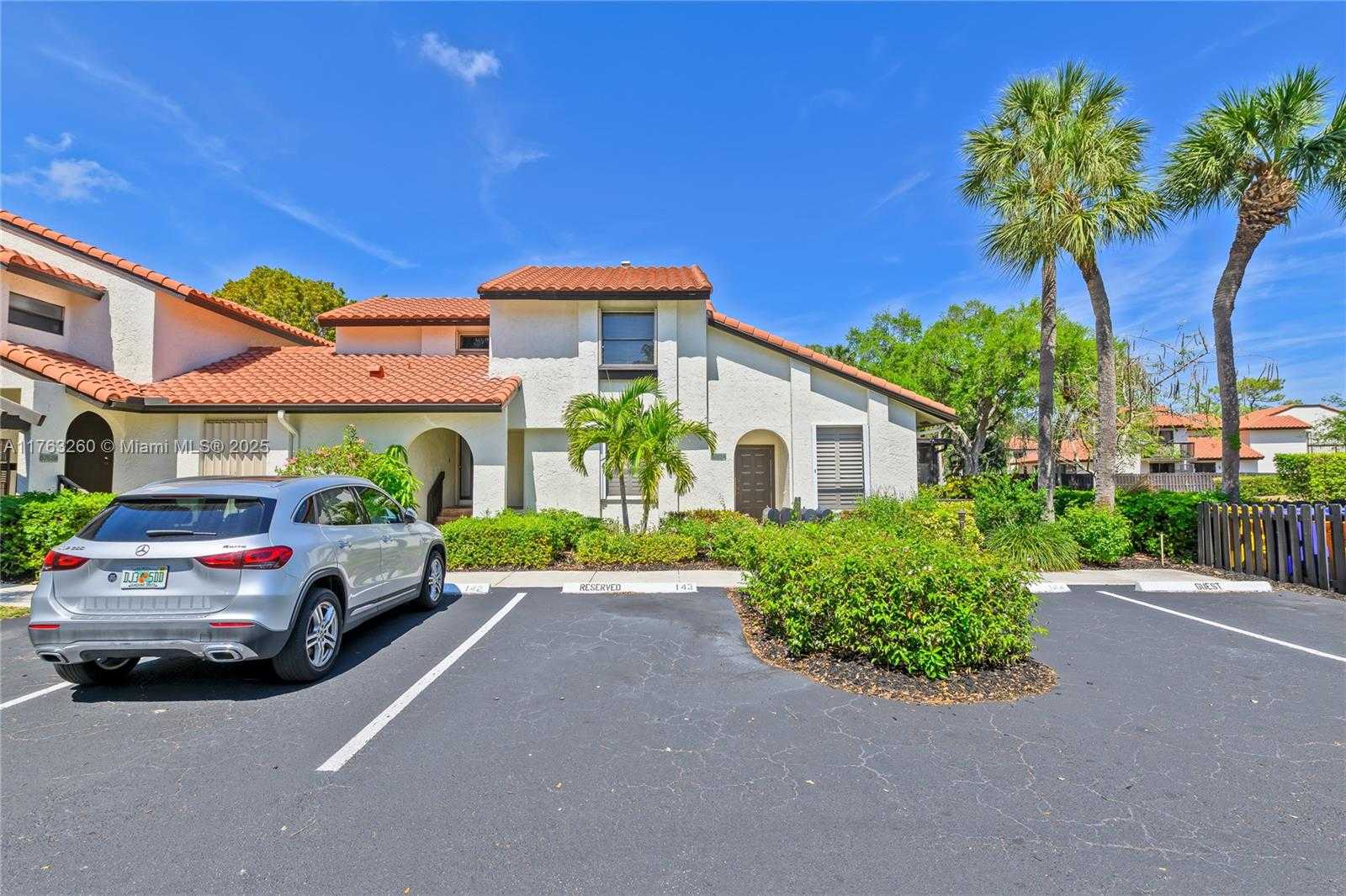 Small Image of 5762 FOX HOLLOW DR #C, Boca Raton Number 9