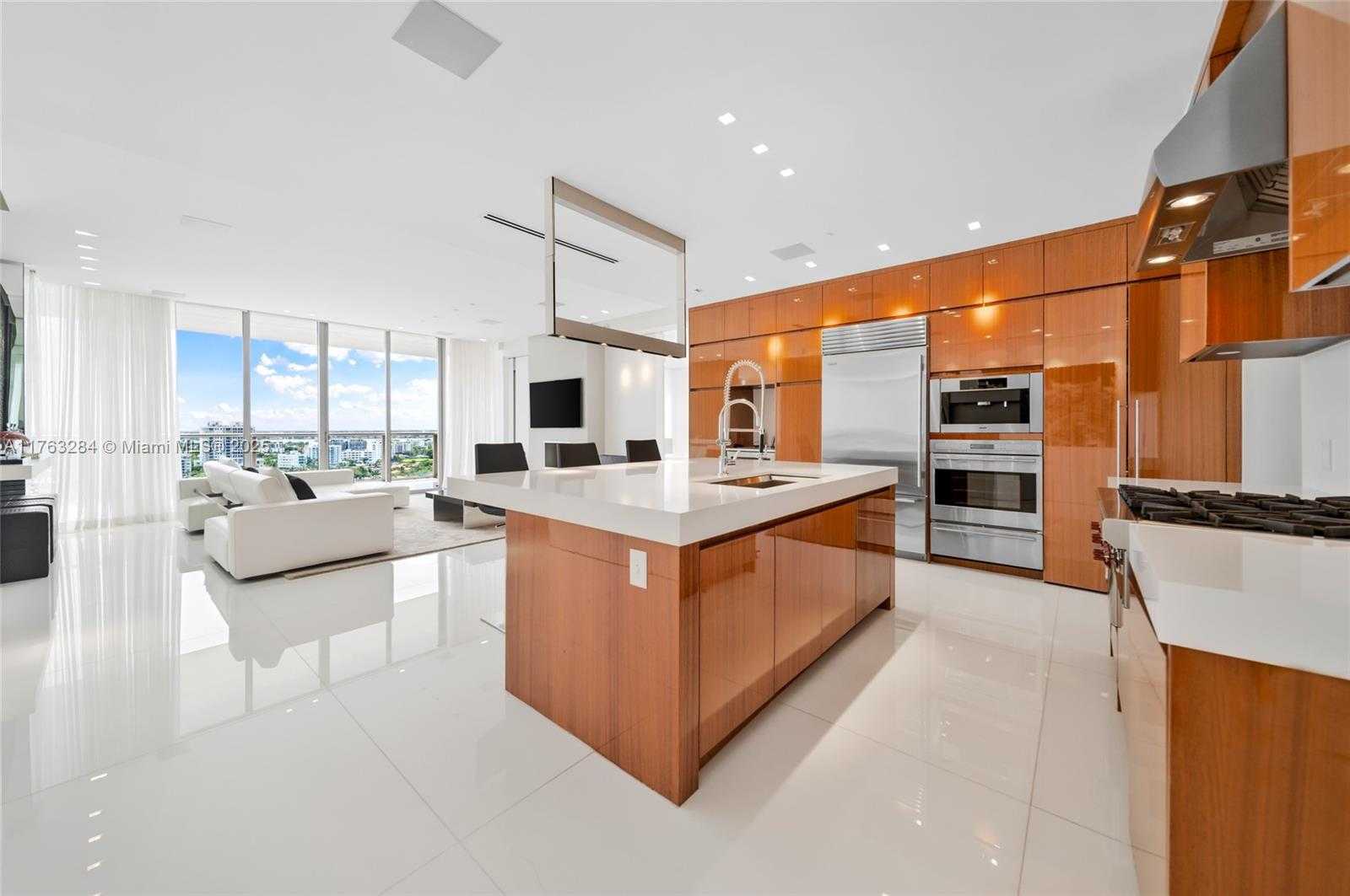 Small Image of 9701 COLLINS AVE #1405S, Bal Harbour Number 3