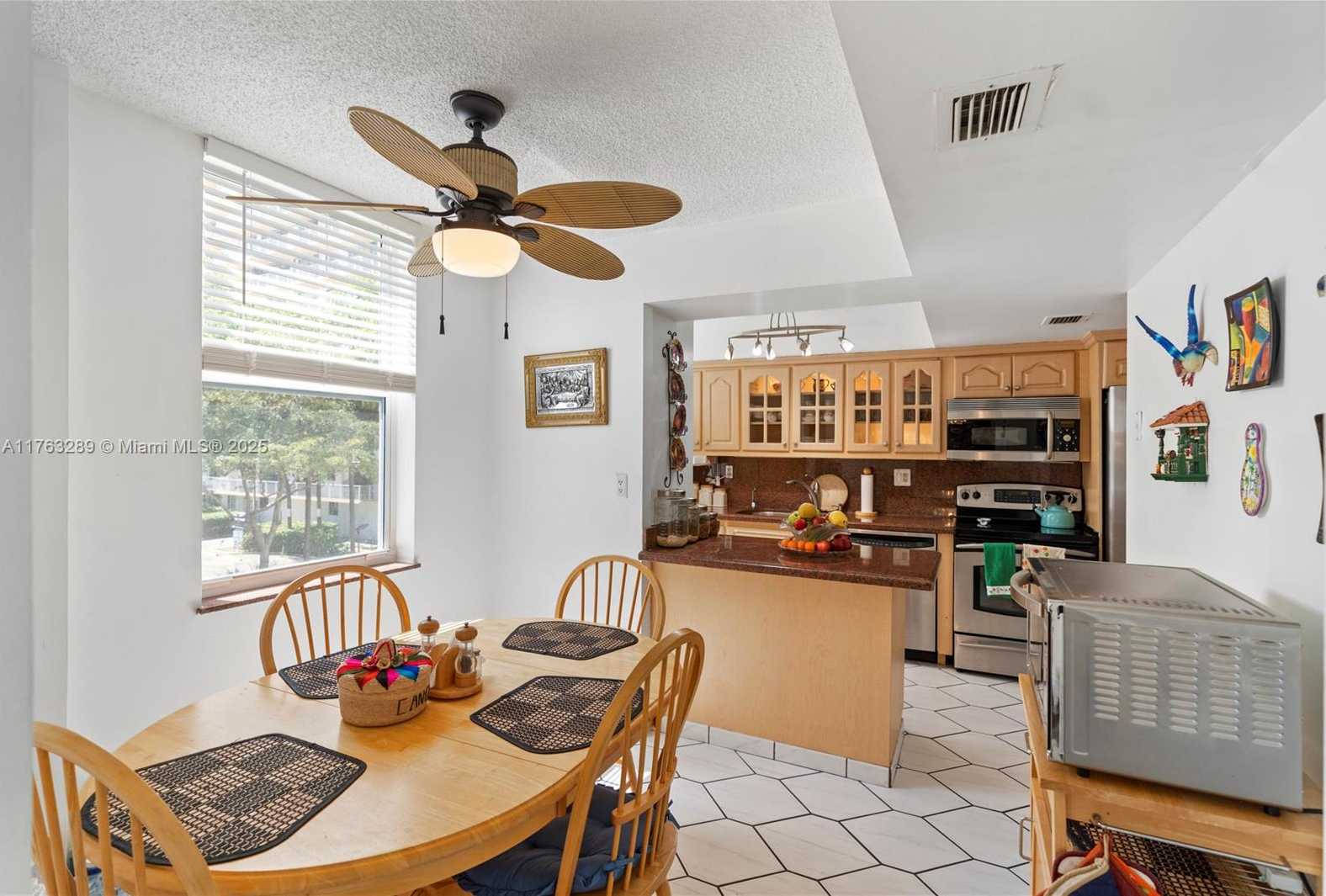 Small Image of 301 174TH ST #312, Sunny Isles Beach Number 11