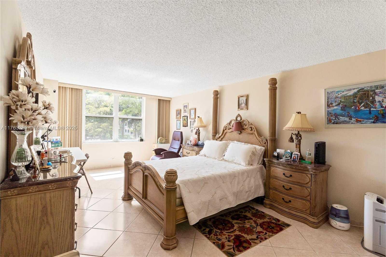 Small Image of 301 174TH ST #312, Sunny Isles Beach Number 20