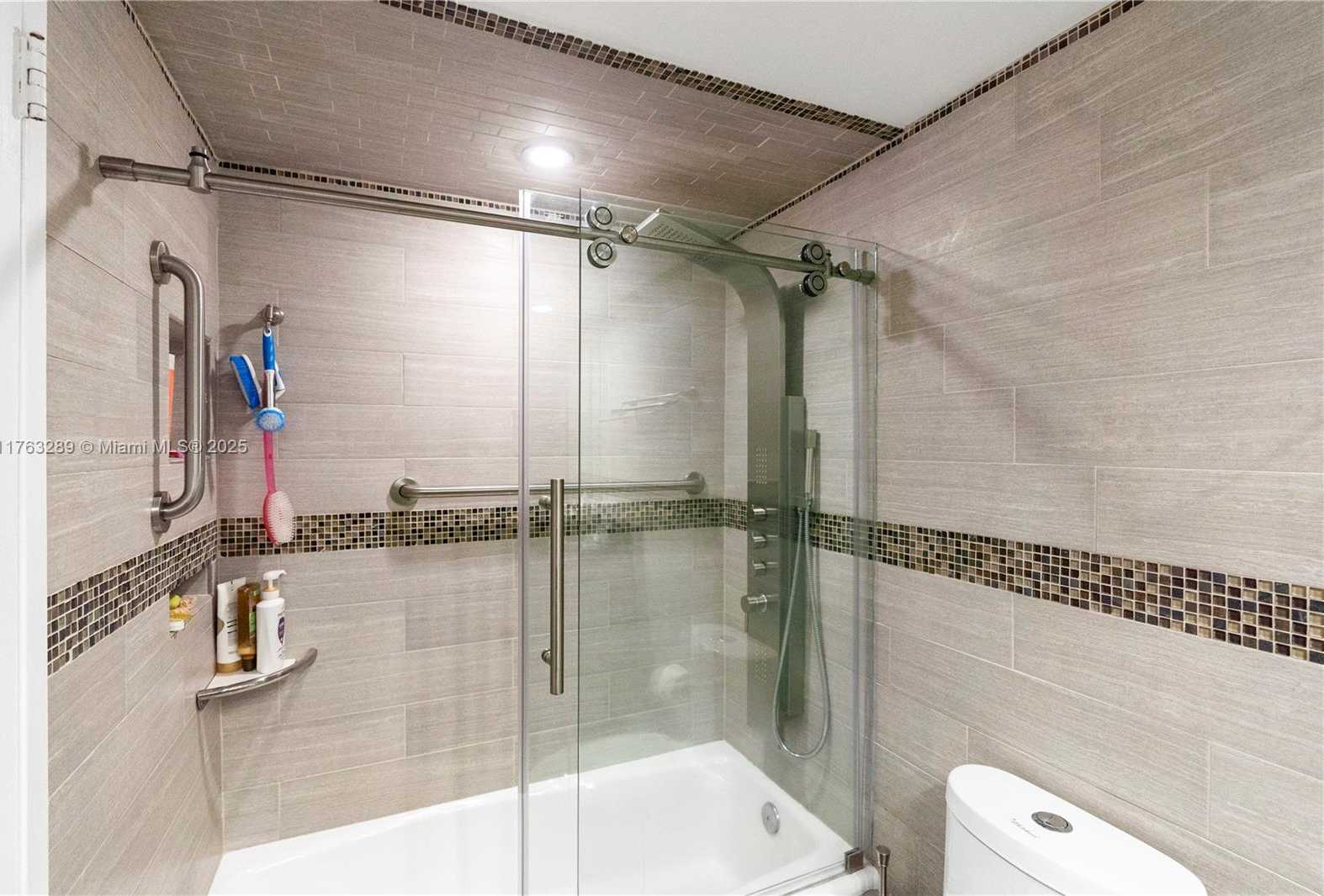 Small Image of 301 174TH ST #312, Sunny Isles Beach Number 24