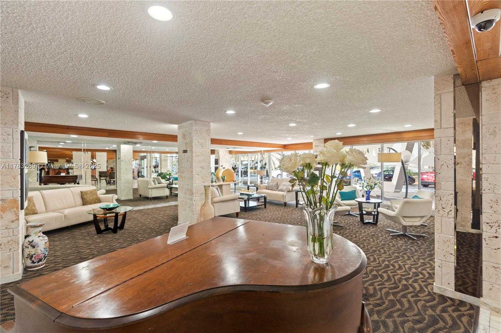 Small Image of 301 174TH ST #312, Sunny Isles Beach Number 5