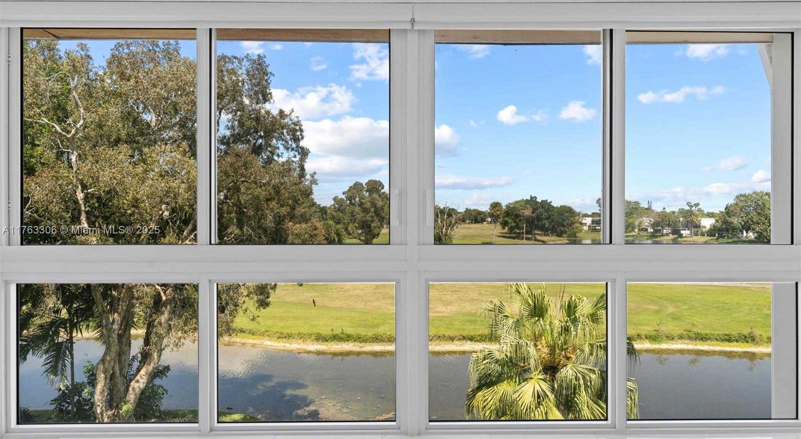 Small Image of 6795 BROOKLINE DR, Hialeah Number 50