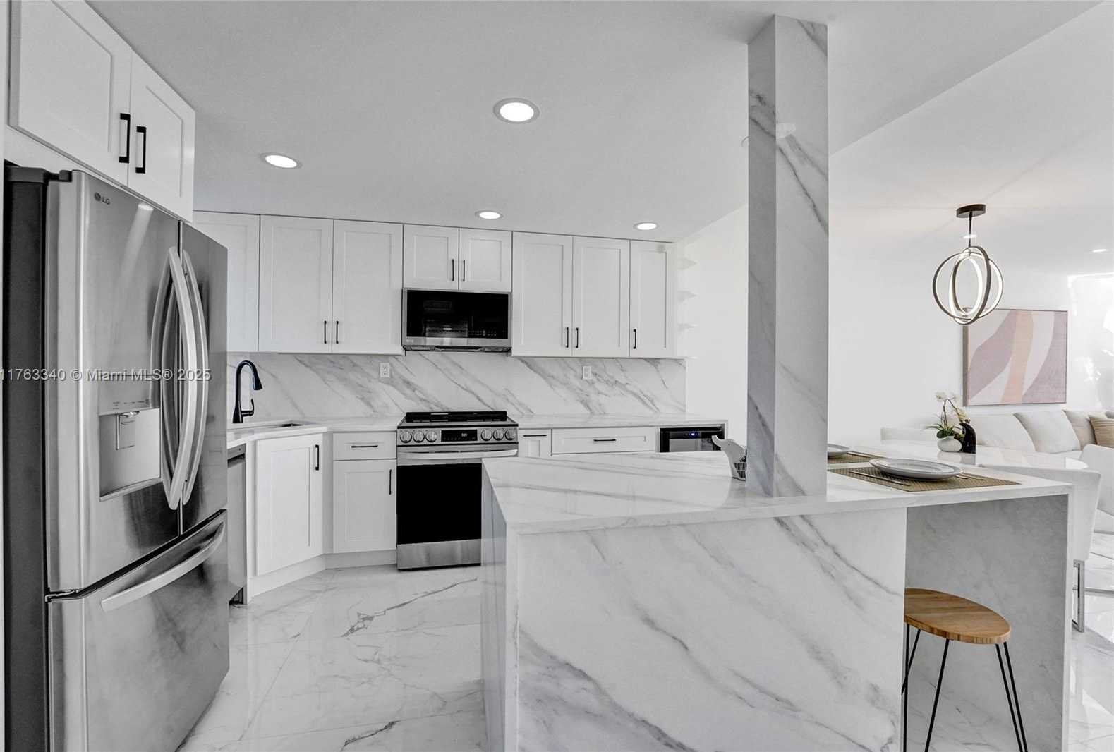 Small Image of 8900 WASHINGTON BLVD #506A, Pembroke Pines Number 4