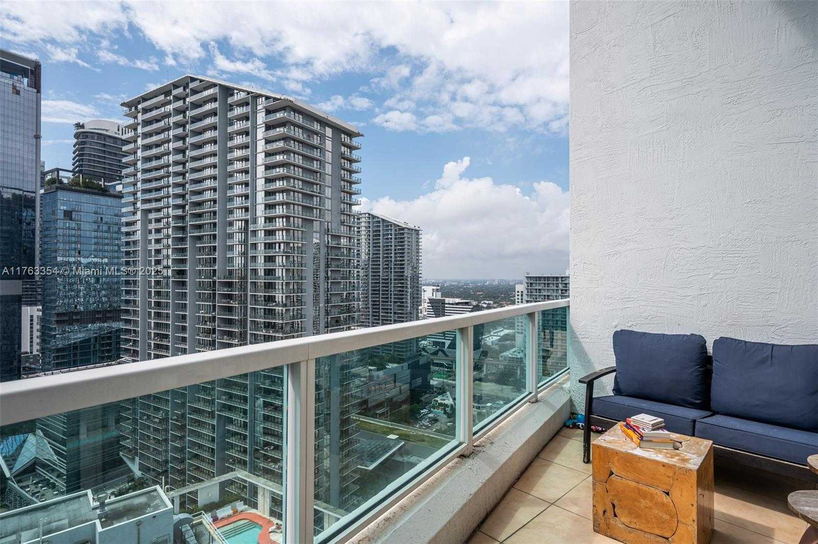 Small Image of 41 SOUTH EAST 5TH ST #2006, Miami Number 11
