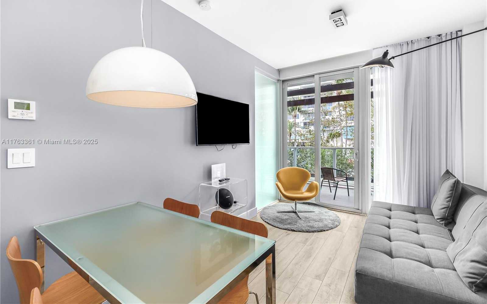 Small Image of 1215 WEST AVE #203, Miami Beach Number 9