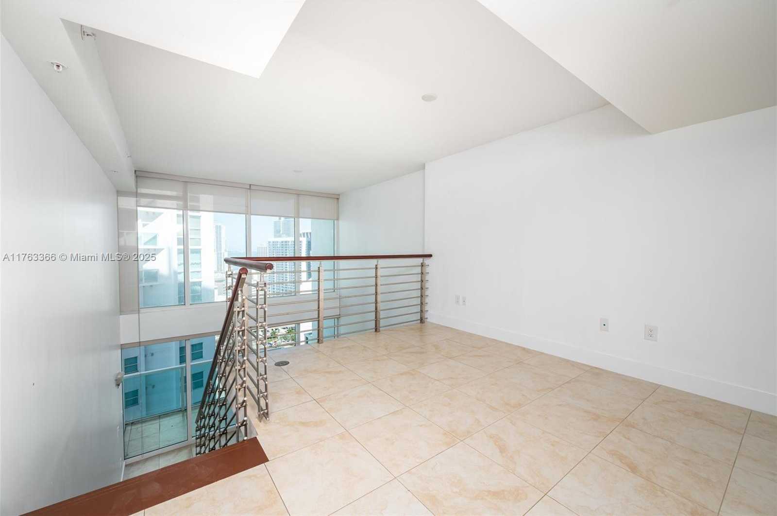 Small Image of 41 SOUTH EAST 5TH ST #1815, Miami Number 20