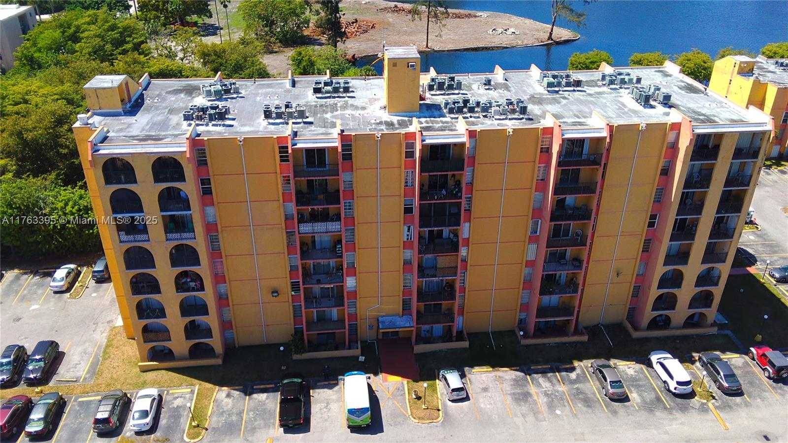 Small Image of 4801 NORTH WEST 7TH ST #602, Miami Number 2