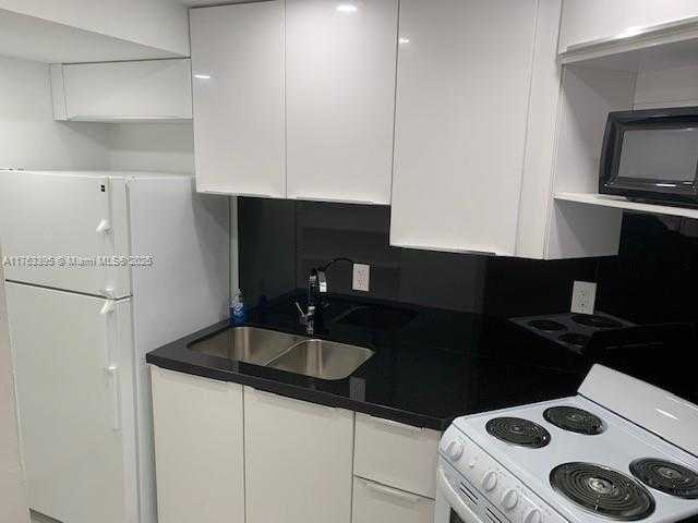 Small Image of 4801 NORTH WEST 7TH ST #602, Miami Number 8