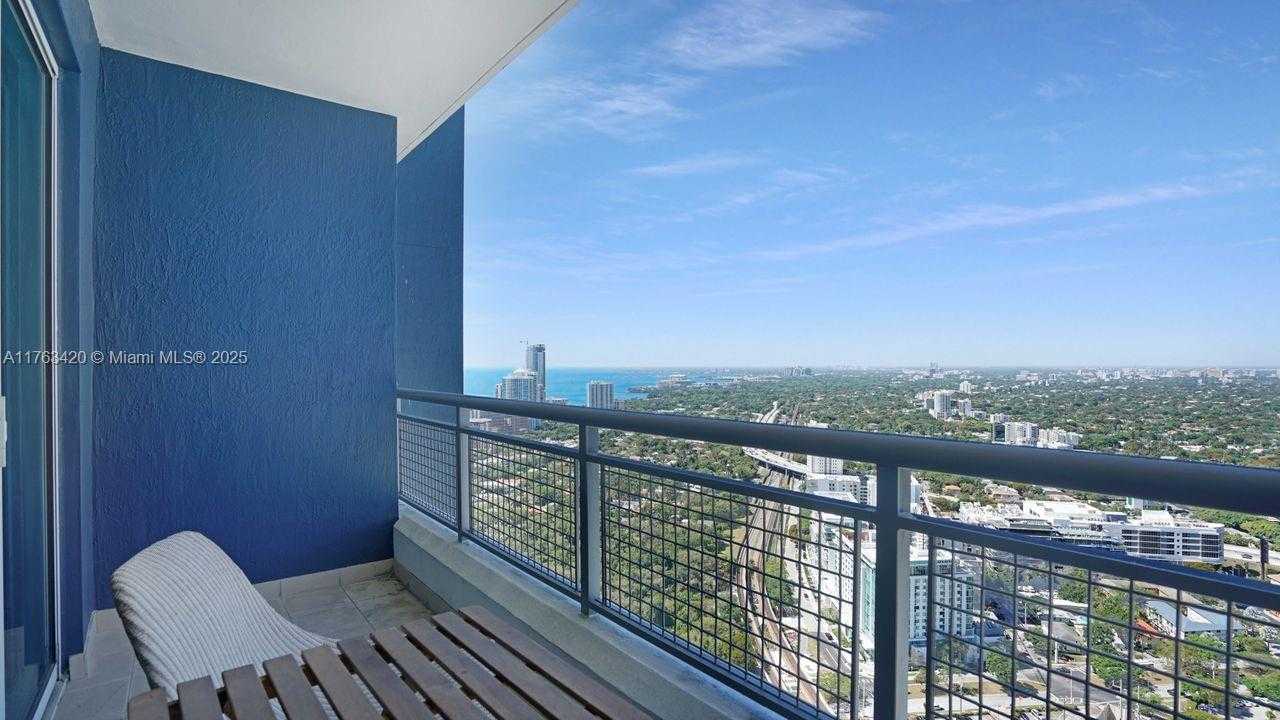 Small Image of 60 SOUTH WEST 13TH ST #3820, Miami Number 13