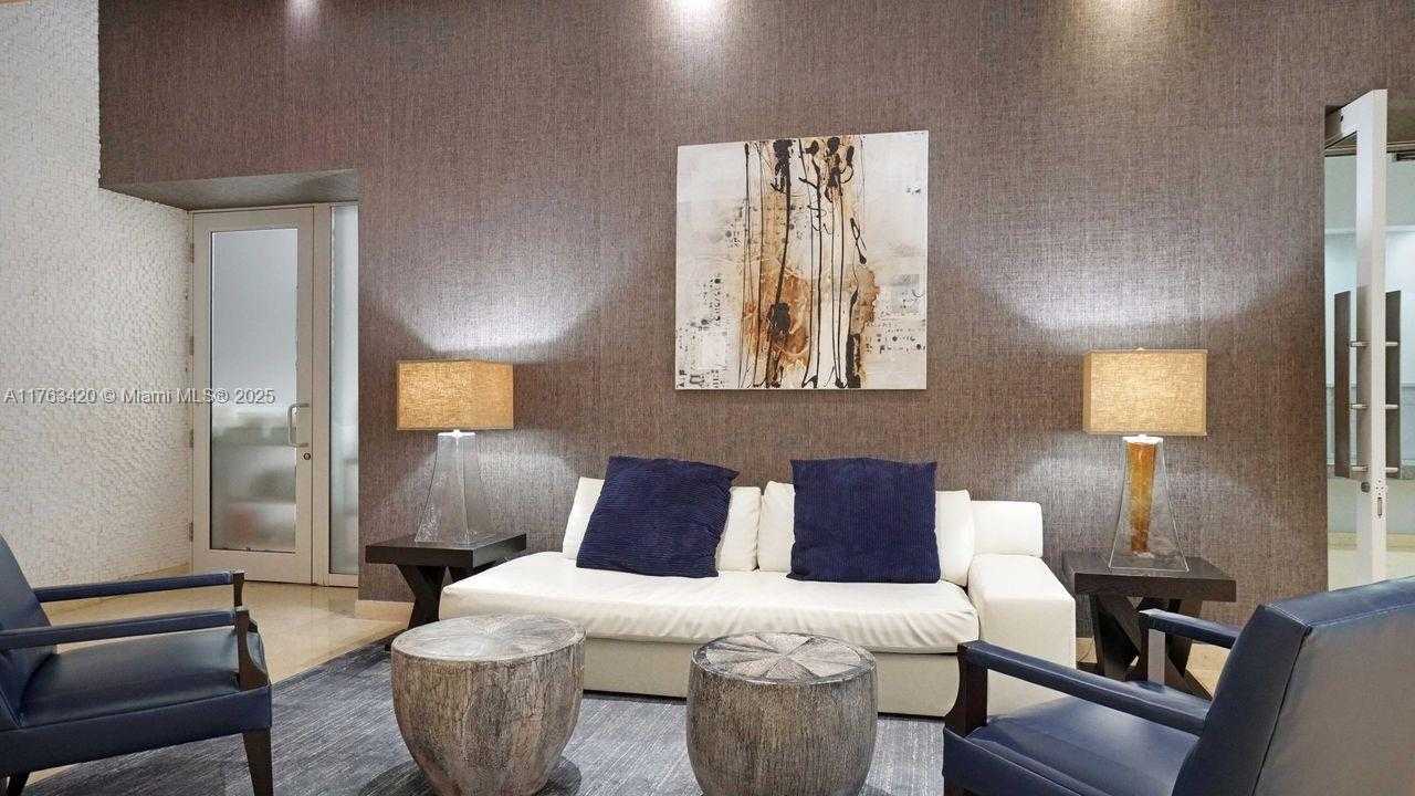 Small Image of 60 SOUTH WEST 13TH ST #3820, Miami Number 35